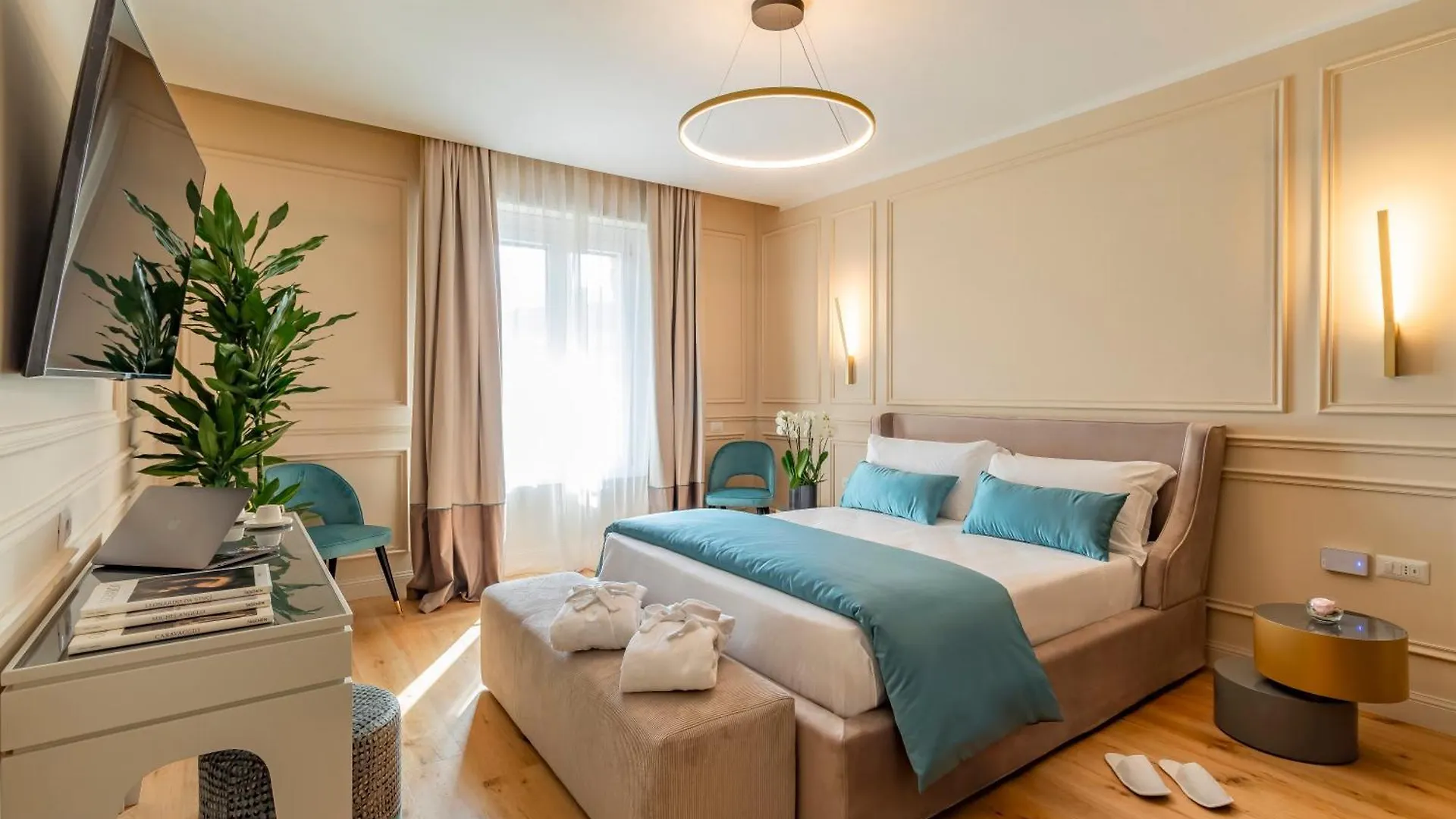 Trevi Imperial Suite 1 Rome 0*,  Italy