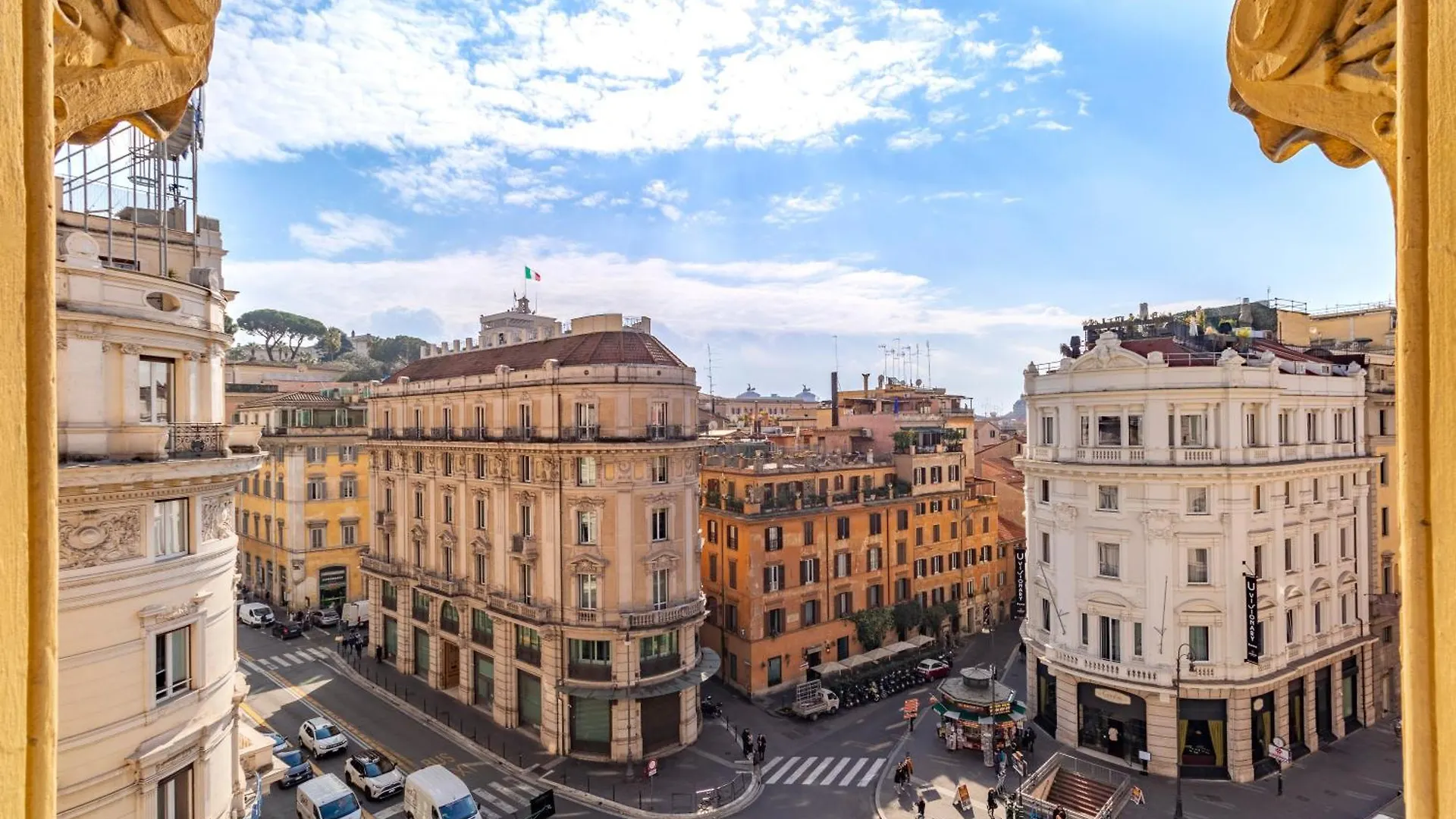 Trevi Imperial Suite 1 Rome Italy